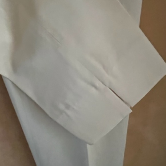 LORO PIANA- LUXURY BRAND ITALY - SIZE 42 XSMALL PANTS - CREAM  PRE LOVED - Picture 4 of 5
